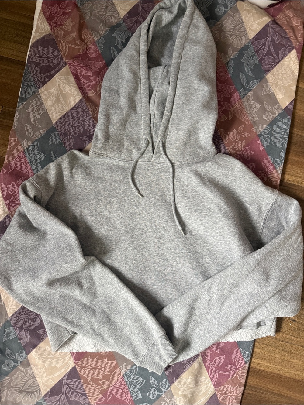 H&M Cropped Sweater